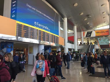 Noleggio Auto Napoli Aeroporto